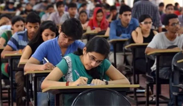 సెమిస్టర్ పరీక్షలు