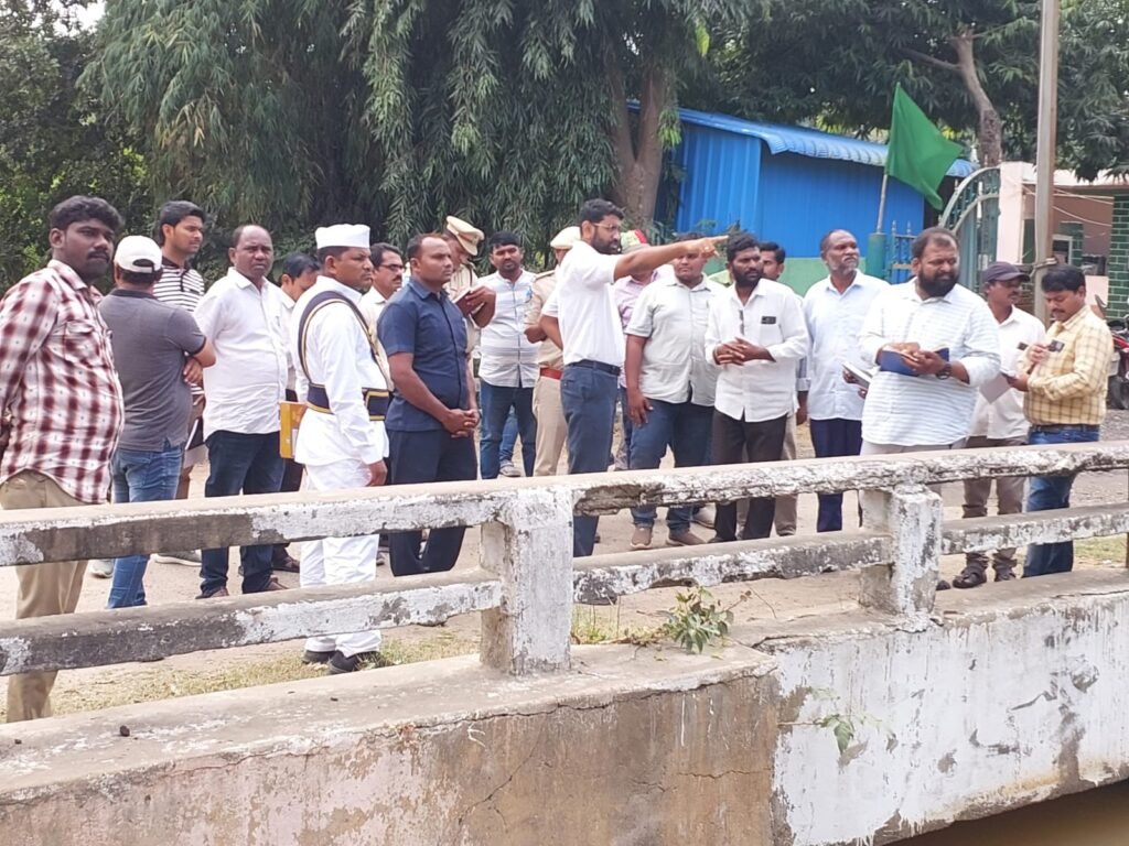 కిన్నెరసాని పర్యాటక ప్రాంతాన్ని అభివృద్ధి చేయాలి జిల్లా కలెక్టర్ పరిశీలన 1 IMG 20241201 WA0224