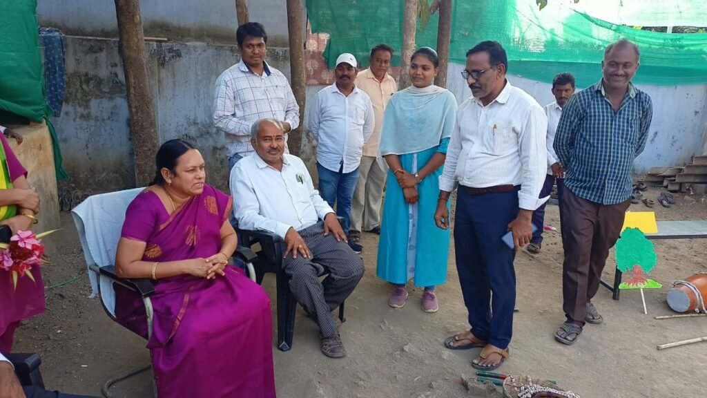శ్రీ విద్యాభ్యాస పాఠశాలను సందర్శించిన జిల్లా న్యాయ సేవాధికార సంస్థ కార్యదర్శి జి భానుమతి 1 IMG 20250122 WA0325
