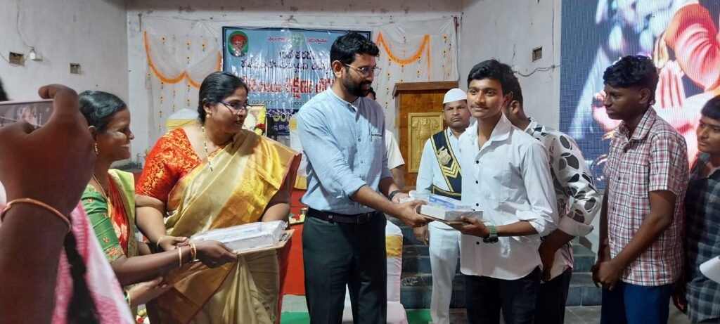 పరీక్షలు అంటే ఆందోళన వద్దు* *జిల్లా కలెక్టర్ జితేష్ వి. పాటిల్ 1 IMG 20250209 WA0277
