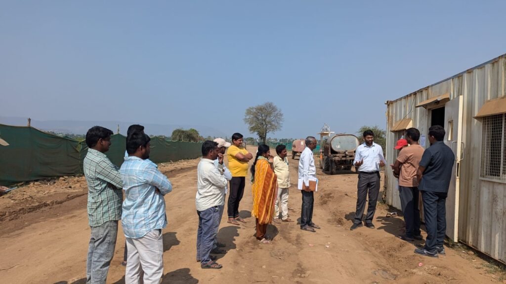 ఇసుక రీచ్ లను పరిశీలించిన జిల్లా కలెక్టర్ జితేష్ వి. పాటిల్. 1 IMG 20250213 WA0377