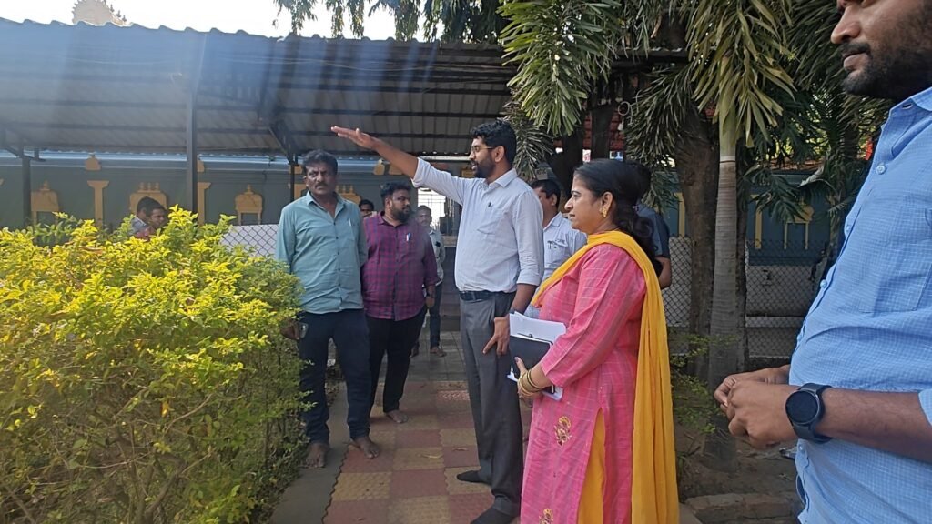 ఆలయ ప్రాంగణంలో విస్తృతంగా తులసి మొక్కలు నాటాలి 1 IMG 20250213 WA0378