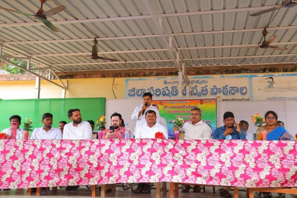 ప్రొఫెసర్ జయశంకర్ బడిబాట కార్యక్రమం లో ఎమ్మెల్యే 1 IMG 20250619 WA0189