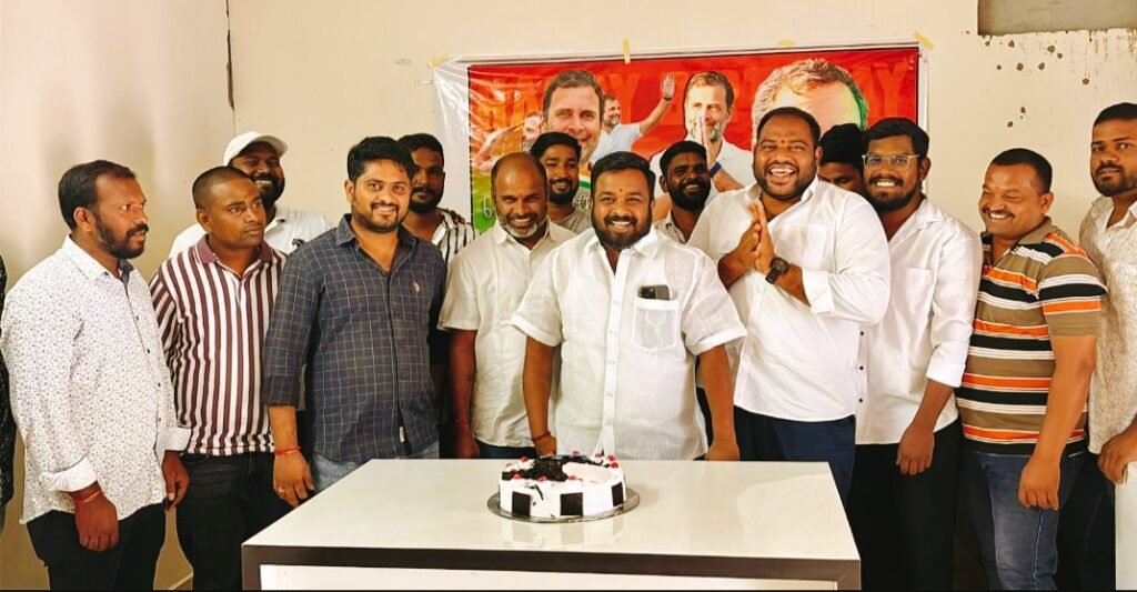 పోతిరెడ్డిపల్లి చౌరస్తాలో ఘనంగా రాహుల్ గాంధీ జన్మదిన వేడుకలు 1 IMG 20250619 185725