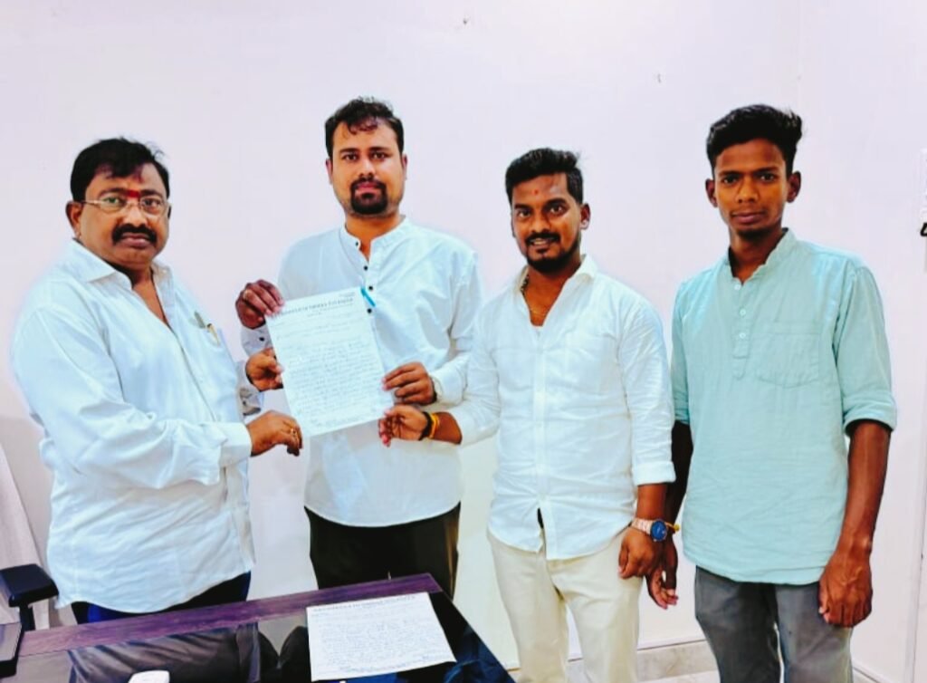 ఇస్నాపూర్ మార్కెట్ తైబజార్ టెండర్లను రద్దు చేయాలి: హ్యూమన్ రైట్స్ కౌన్సిల్ ఉమ్మడి మెదక్ జిల్లా అధ్యక్షుడు మెట్టు శ్రీధర్ 1 IMG 20250628 193642